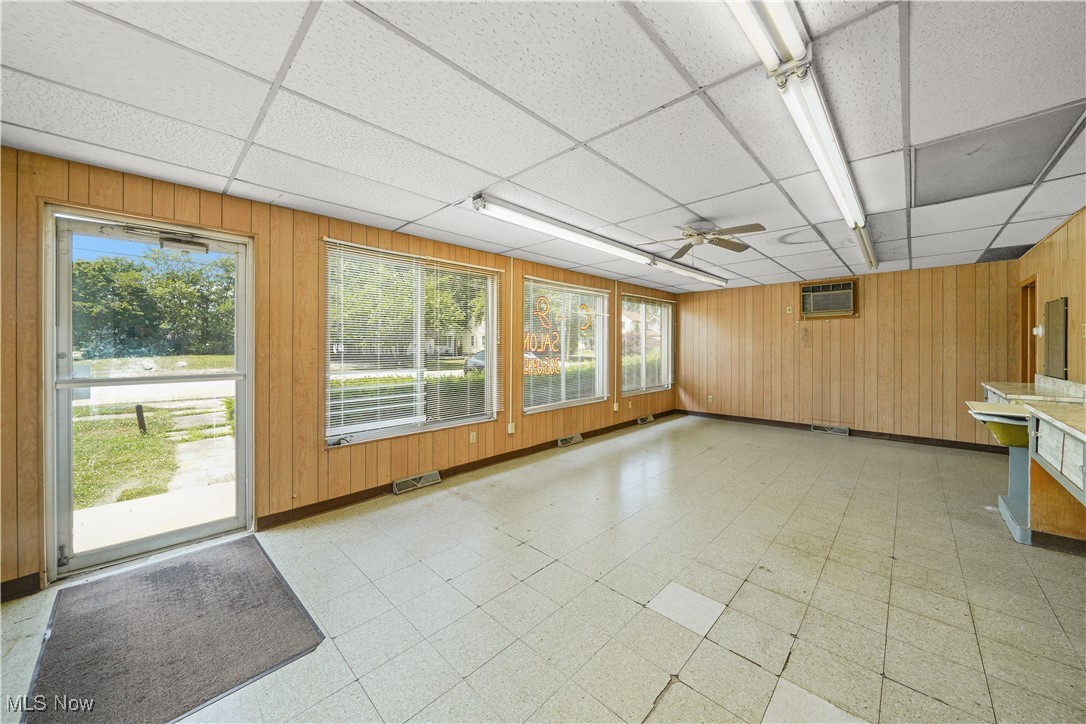 Bellevue Add - Commercial Sale