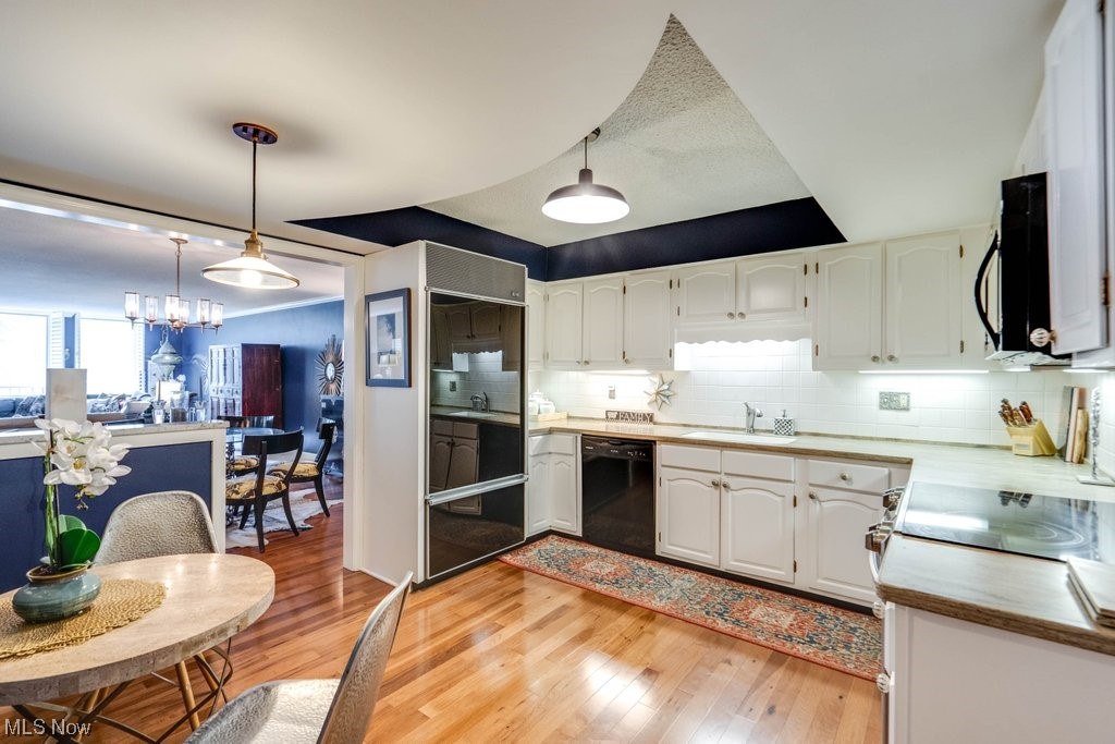 Camelot Condo - Residential