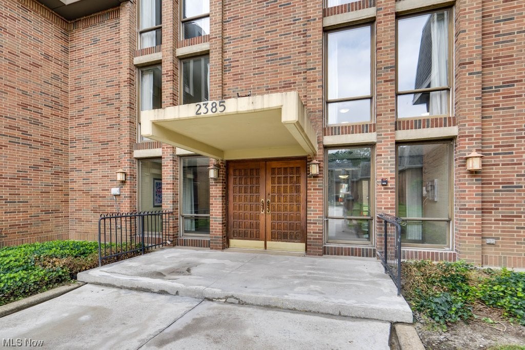 Camelot Condo - Residential