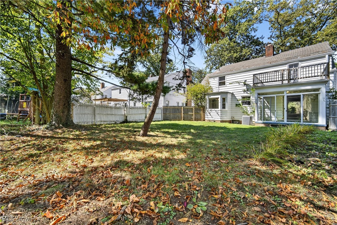 University Heights, Ohio 44118, United States, 3 Bedrooms Bedrooms, ,2 BathroomsBathrooms,Residential,Active,213676