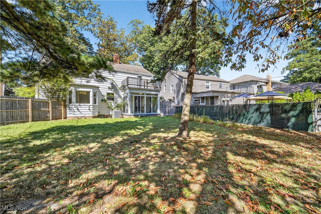 University Heights, Ohio 44118, United States, 3 Bedrooms Bedrooms, ,2 BathroomsBathrooms,Residential,Active,213676