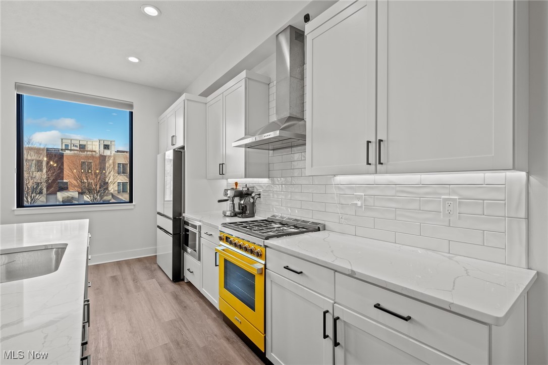 The Avenue - Residential