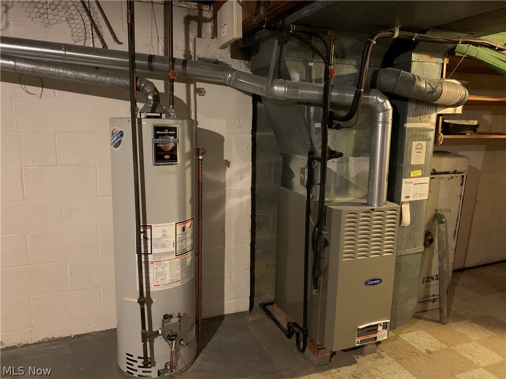 Pinehurst Manor - Residential