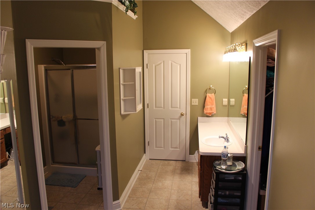 Montville Lakes - Residential