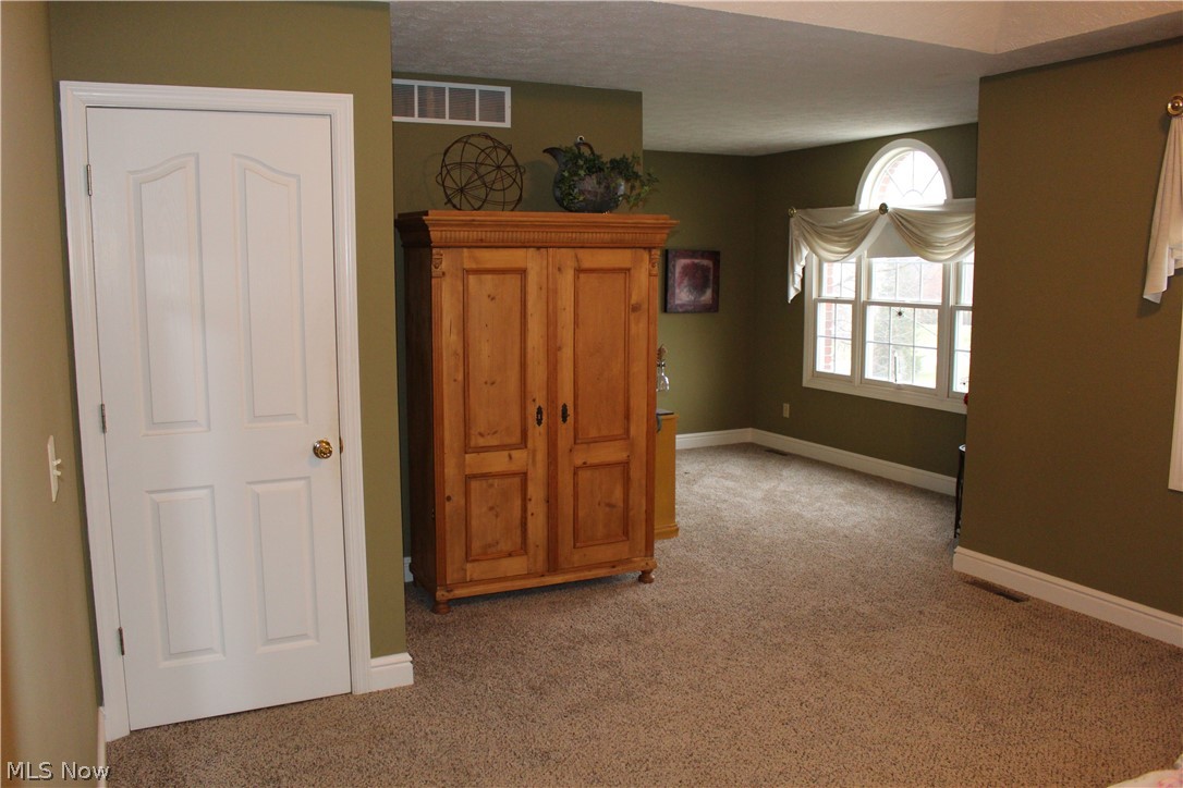 Montville Lakes - Residential