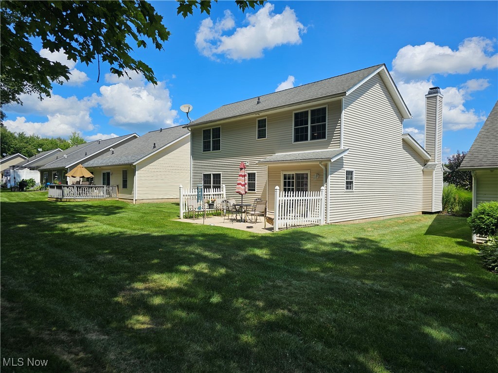 15392 High Pointe Circle, Middlefield, Ohio image 34