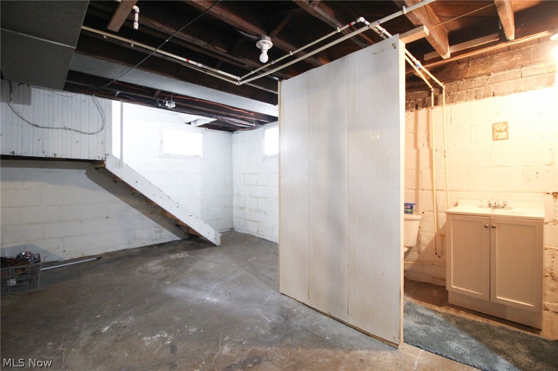 City/Youngstown - Residential