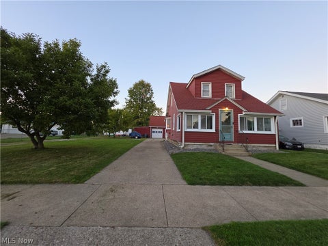 Photo of 423 Independence Street, Fairport Harbor, OH 44077 (MLS # 5255590)