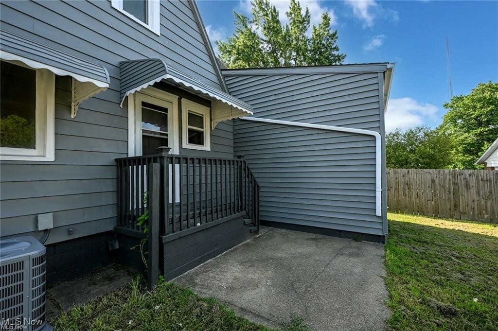 Lyons 02 Add/Lookout Park Allo - Residential