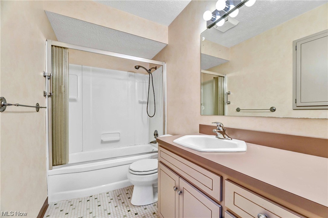 Woodbury Hills - Residential