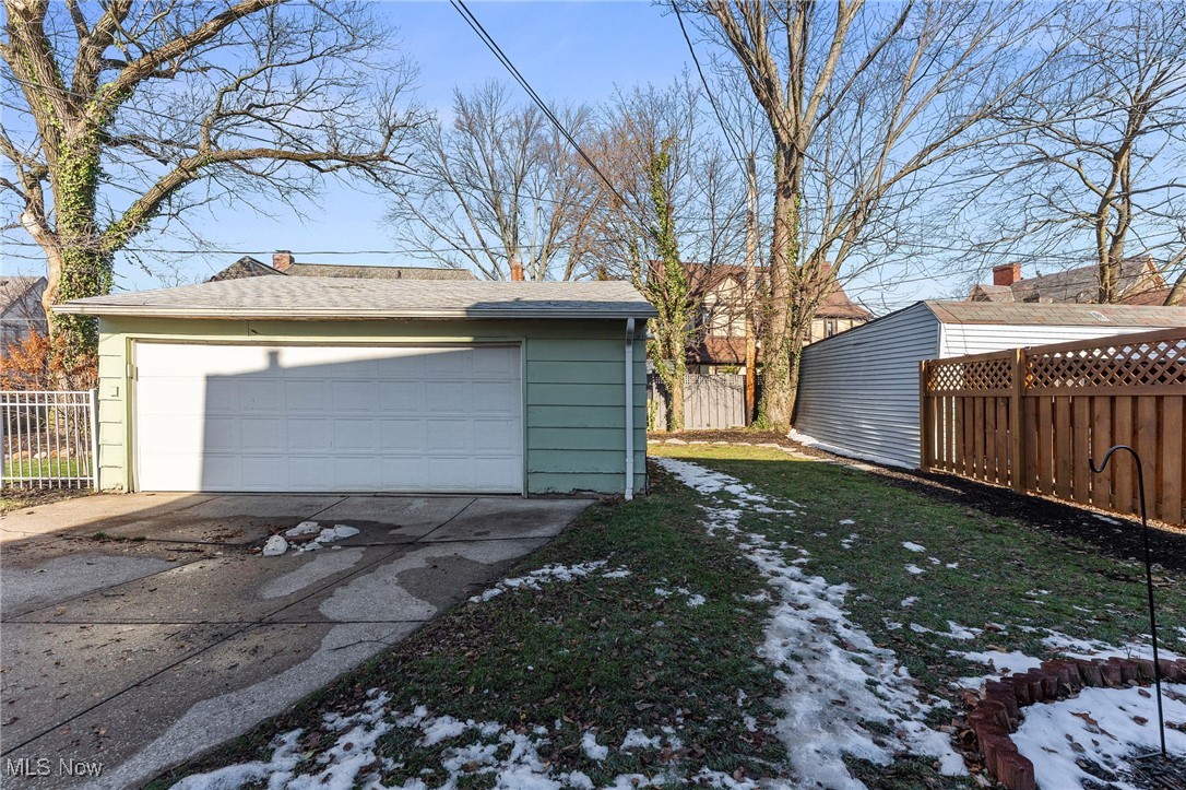 BeachCliff 1 - Residential