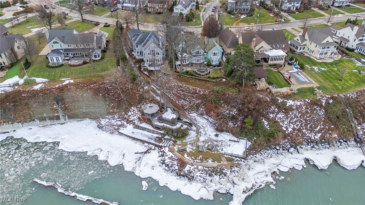 BeachCliff 1 - Residential