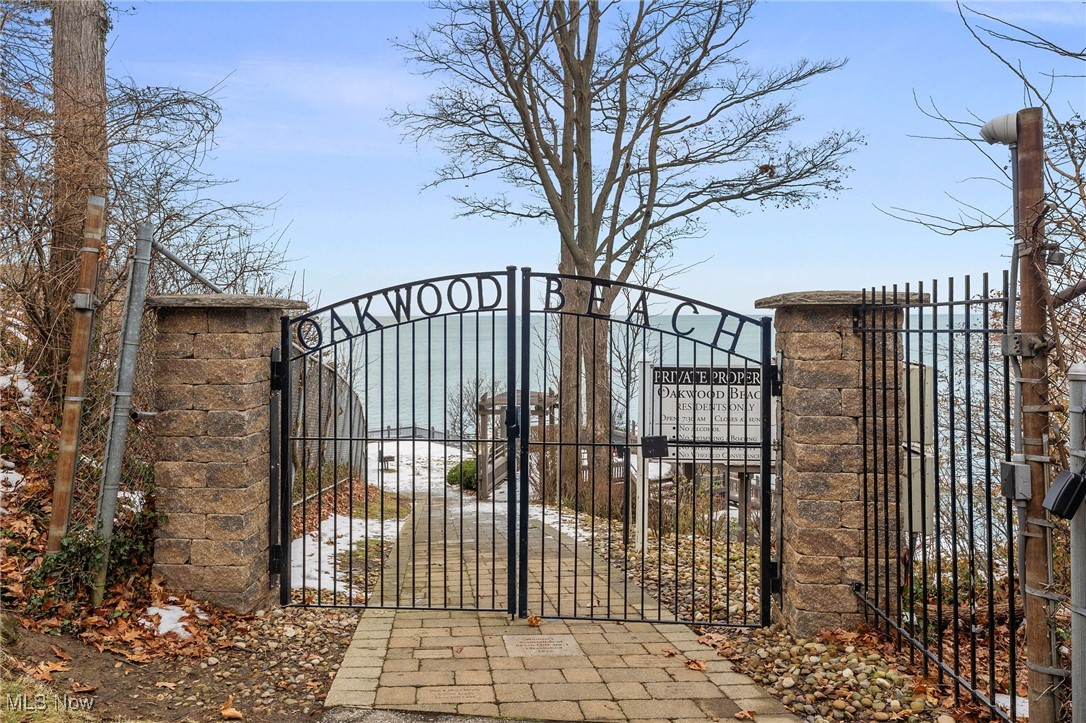 BeachCliff 1 - Residential