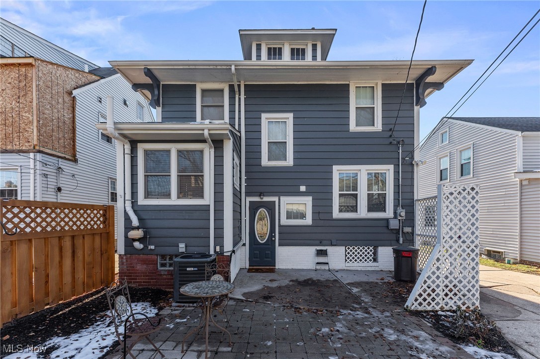 BeachCliff 1 - Residential