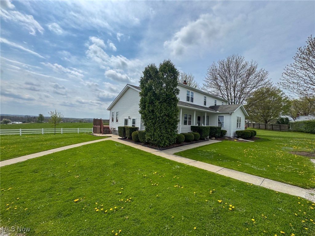 16321 Burton Windsor Road, Middlefield, Ohio image 5