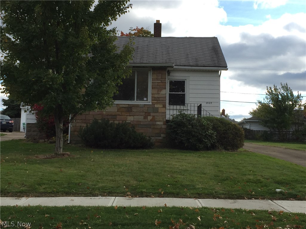 Forest Lawn - Residential