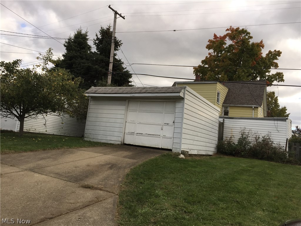 Forest Lawn - Residential