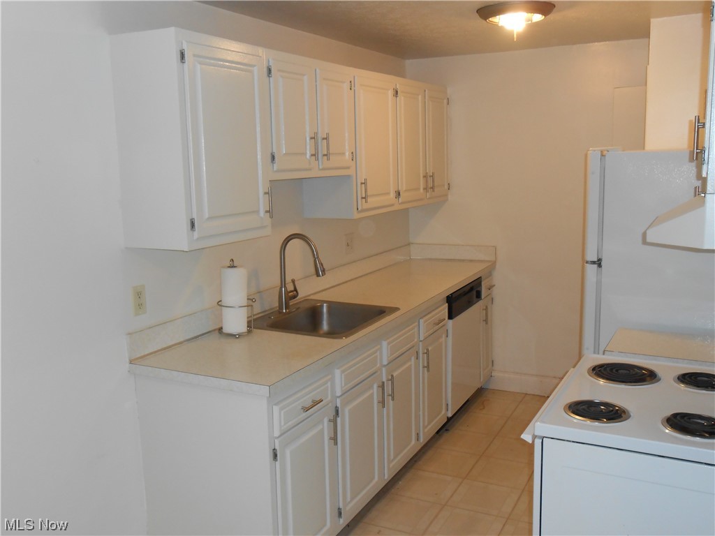 Sunrise Cove Condo 04 - Residential