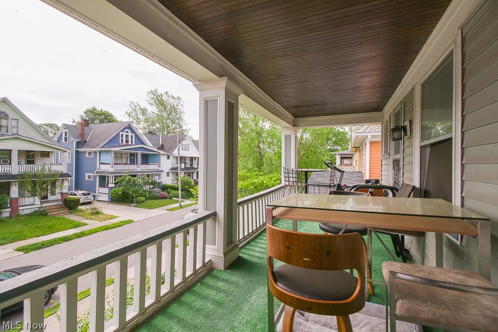 Franklin Ave - Residential Income