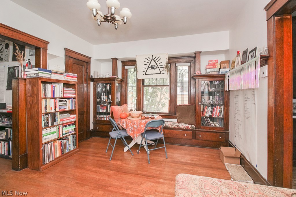 Franklin Ave - Residential Income