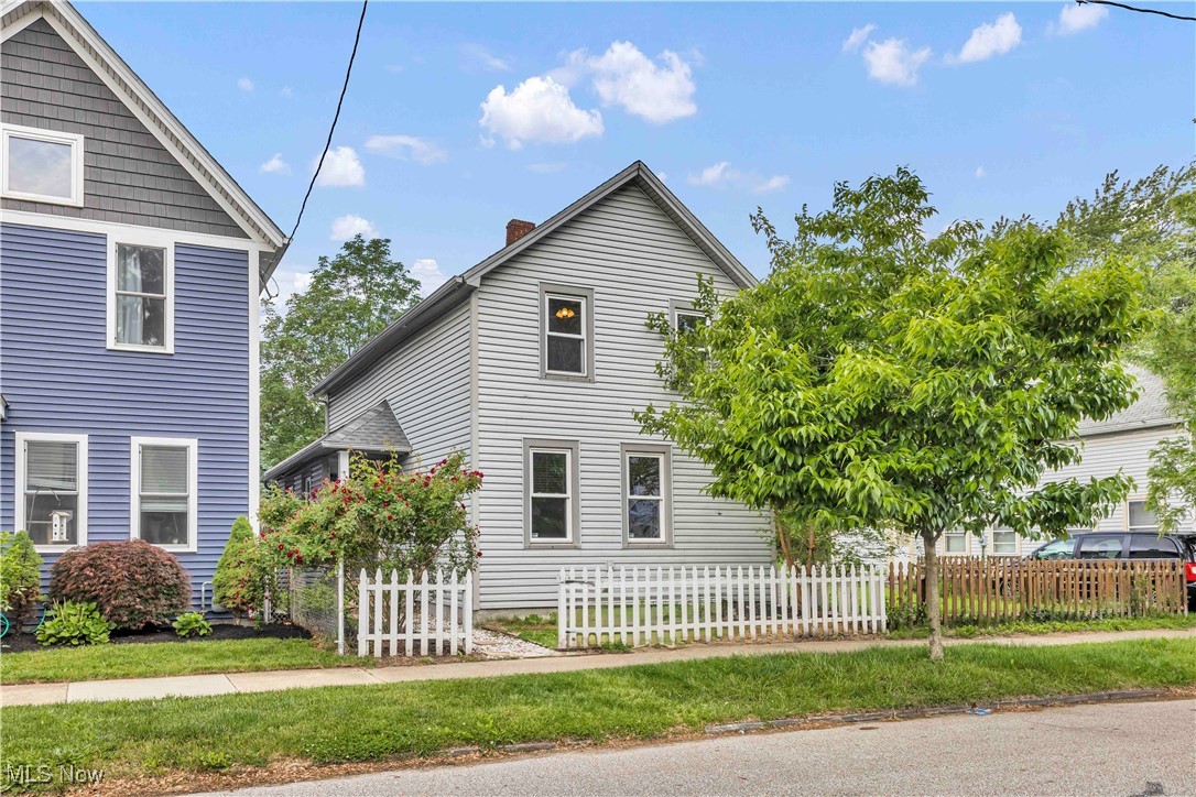 1918 W 52nd Street, Cleveland, Ohio image 1