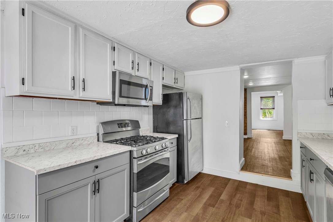 1918 W 52nd Street, Cleveland, Ohio image 7