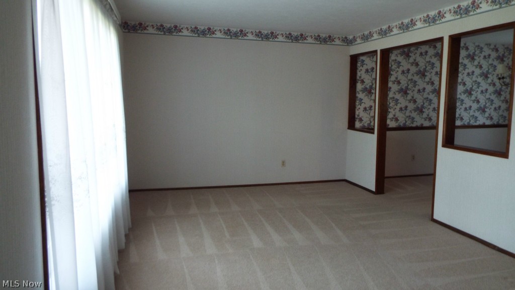 Royal Akins - Residential