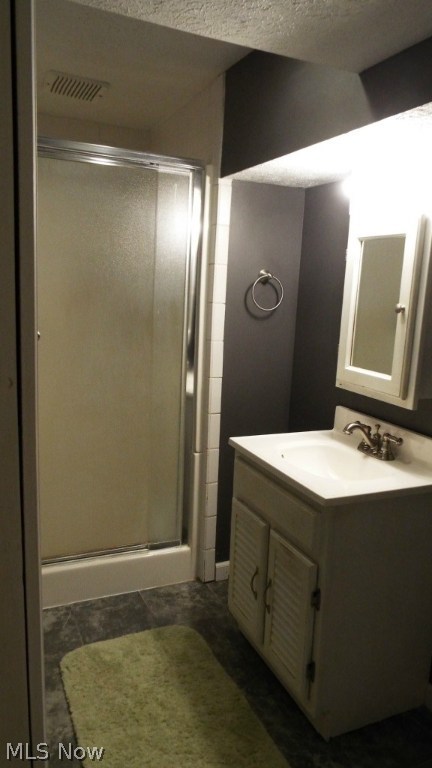 Royal Akins - Residential