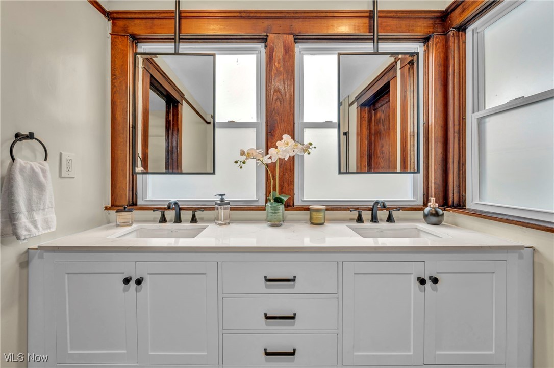 2884 Noble Road, Cleveland Heights, Ohio image 18