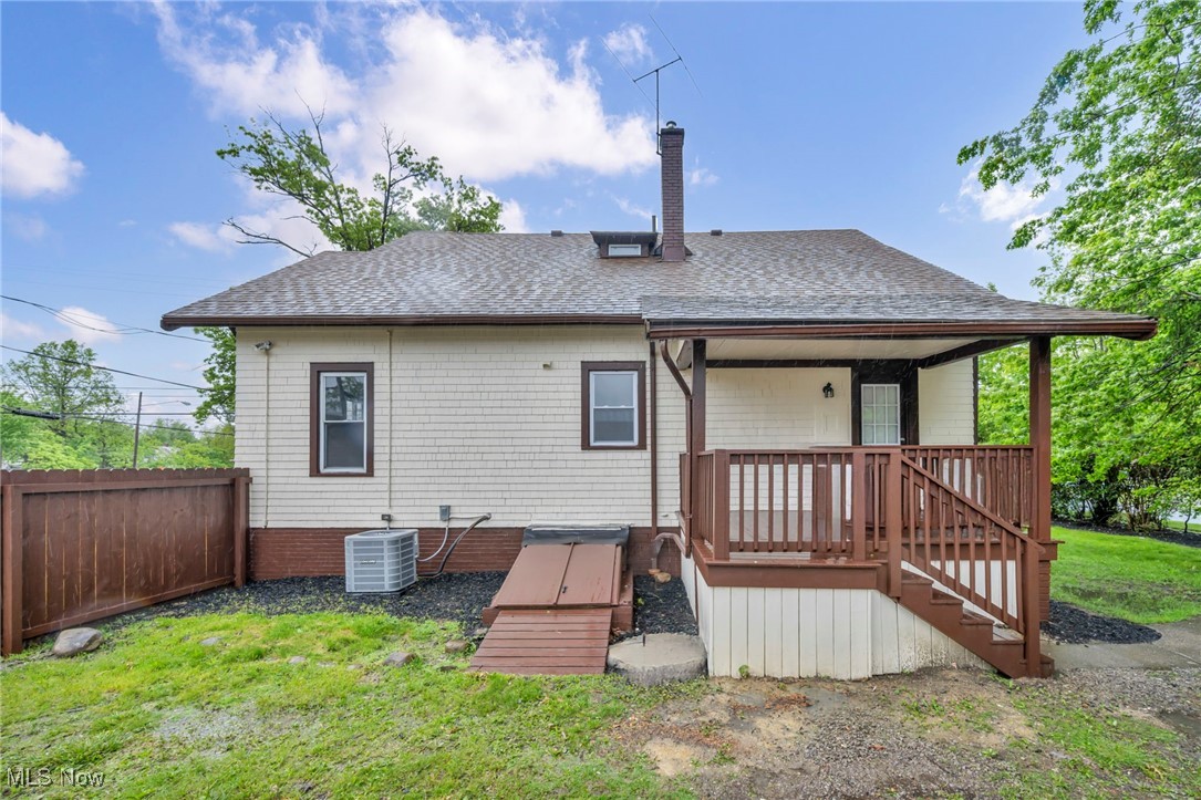 2884 Noble Road, Cleveland Heights, Ohio image 48