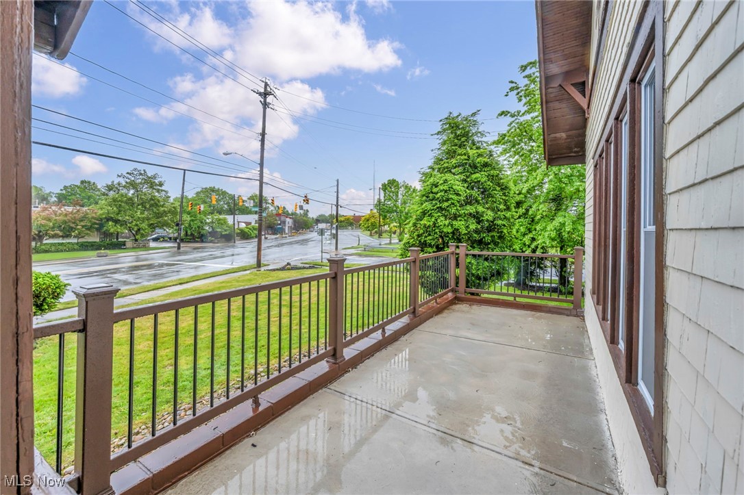 2884 Noble Road, Cleveland Heights, Ohio image 3