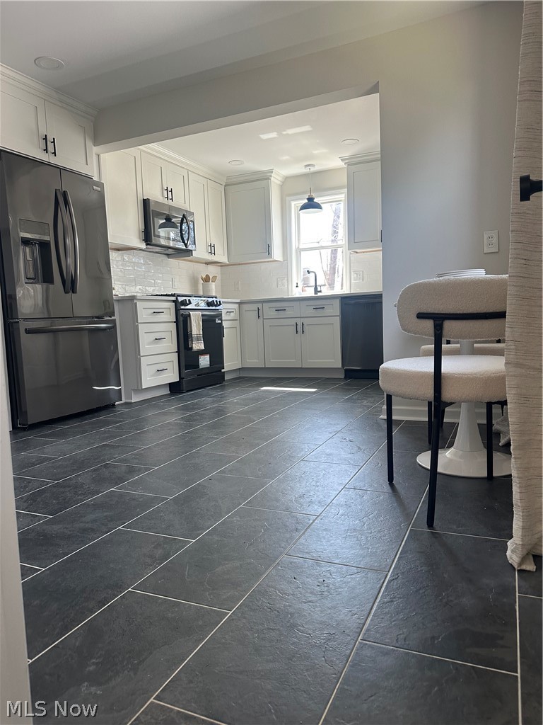 19314 Muskoka Avenue