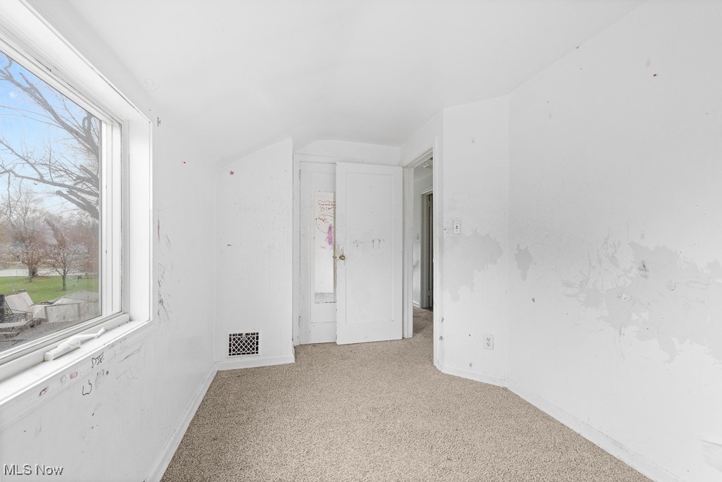 1234 Pike Street, Alliance, Ohio image 24
