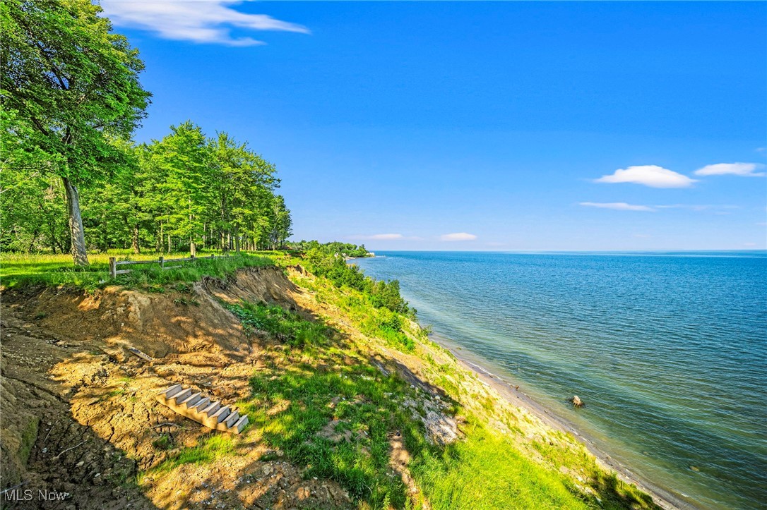 North Kingsville, Ohio 44068, United States, ,Land,Pending,158709