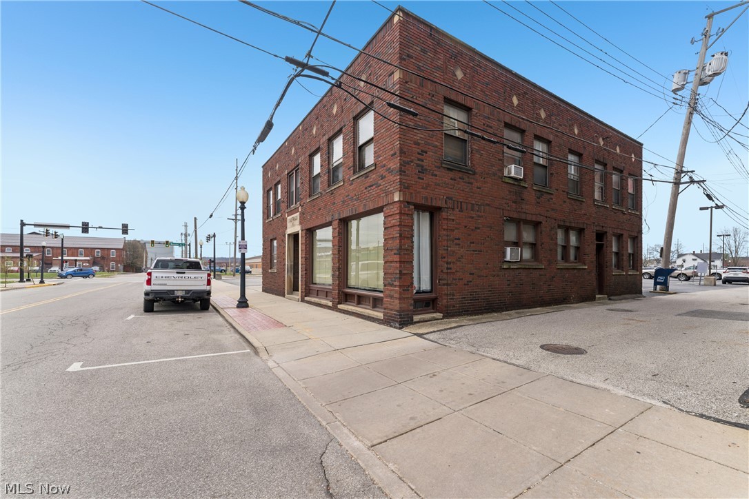 Barberton - Residential Income