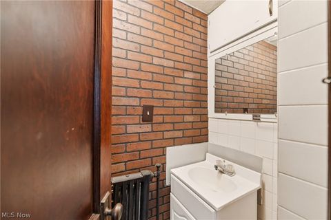 Tiny photo for 70 4th Street NW, Barberton, OH 44203 (MLS # 5197337)