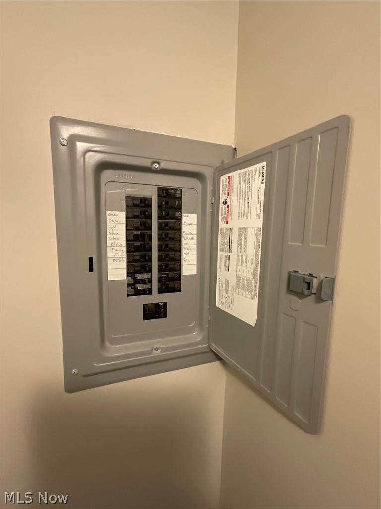 Cambridge Harbour House Condo - Residential