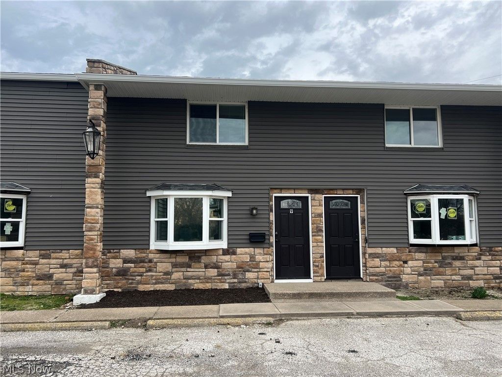 Photo of 3960 W Erie Avenue #9, Lorain, OH 44053 (MLS # 5197478)