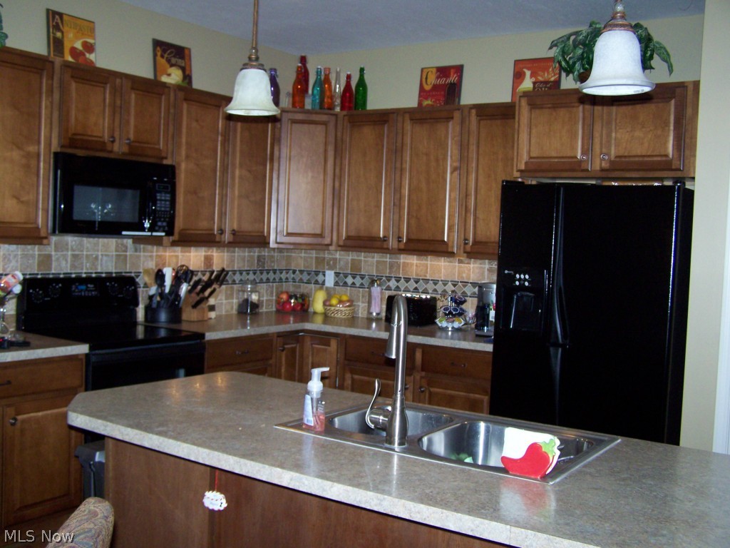 Boulder Estates - Residential Lease