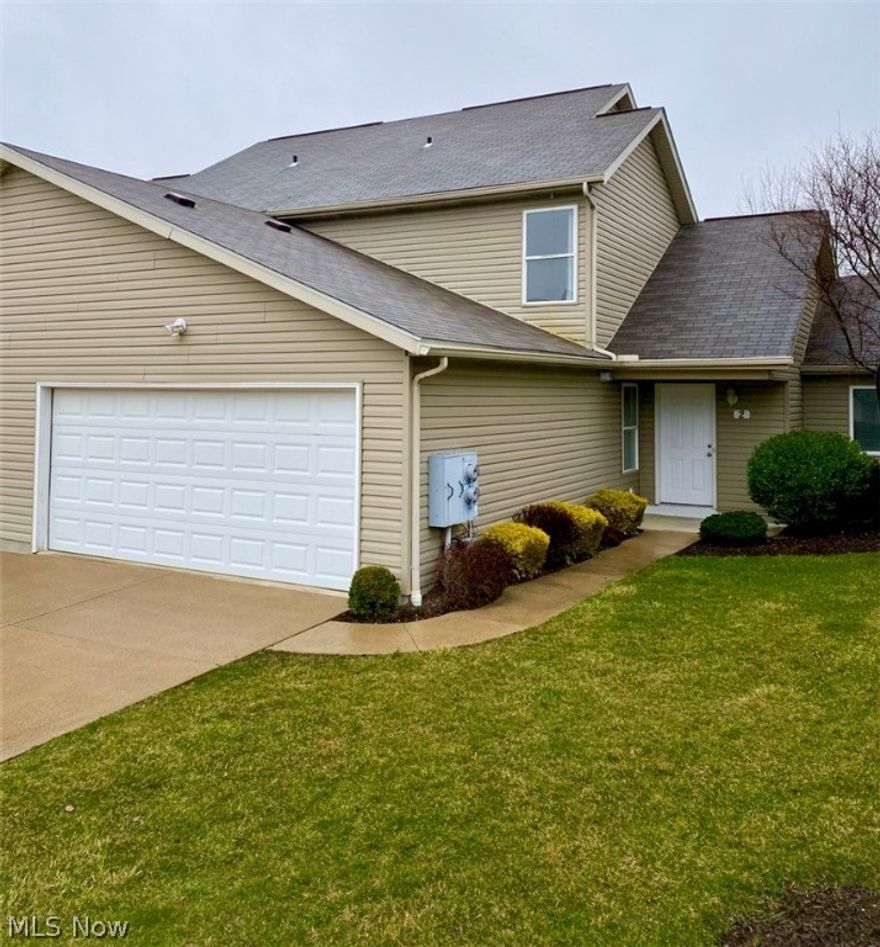 Welcome home to this luxury Condo. Completely remolded with upscale appliance, all Led Luxury vanities, blackout curtains for room windows, custom closets, granite countertops, large kitchen tub sink. 2 car garage, freshly painted.  first floor bedroom, beautiful and modern vinyl floors. Vaulted ceilings. Easy access to I-76.