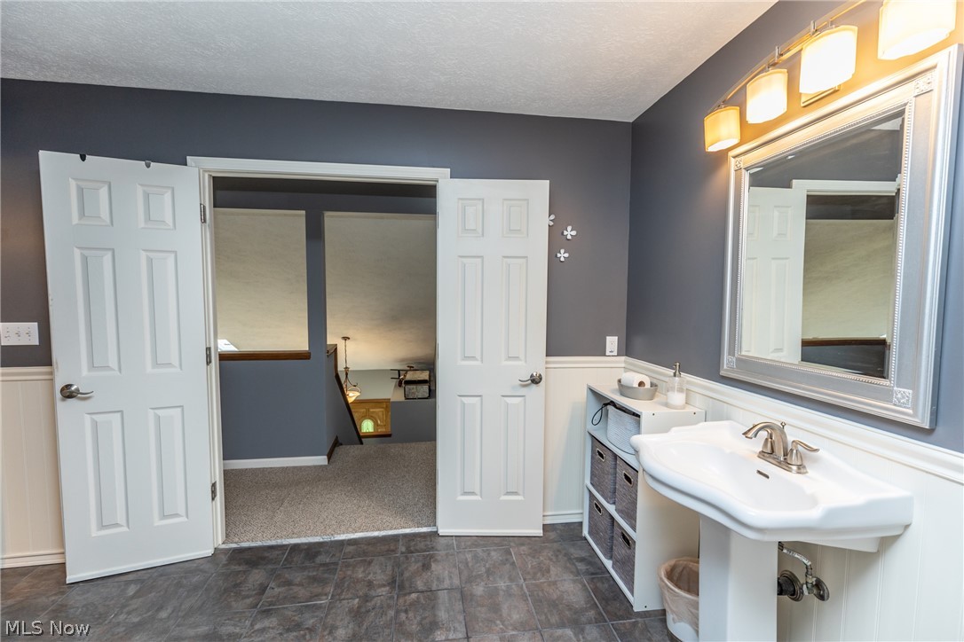 Cuyahoga Valley View Acres - Residential