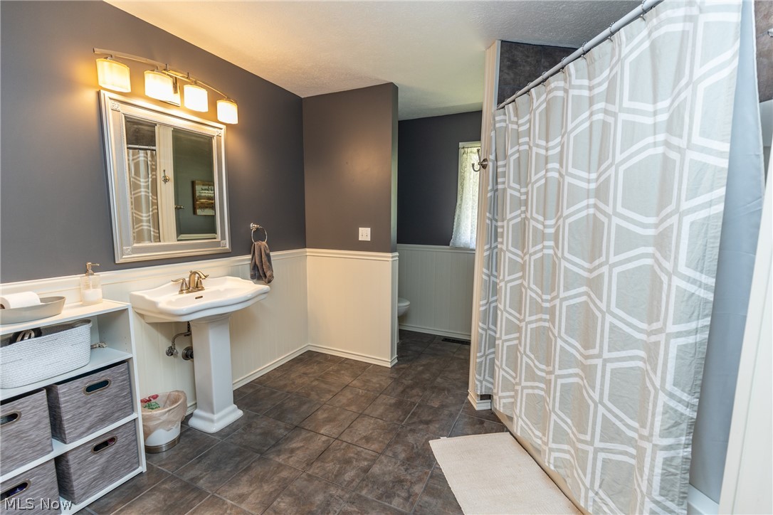 Cuyahoga Valley View Acres - Residential