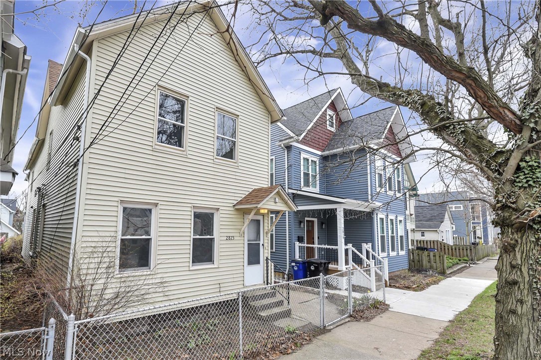 2815 Monroe Avenue