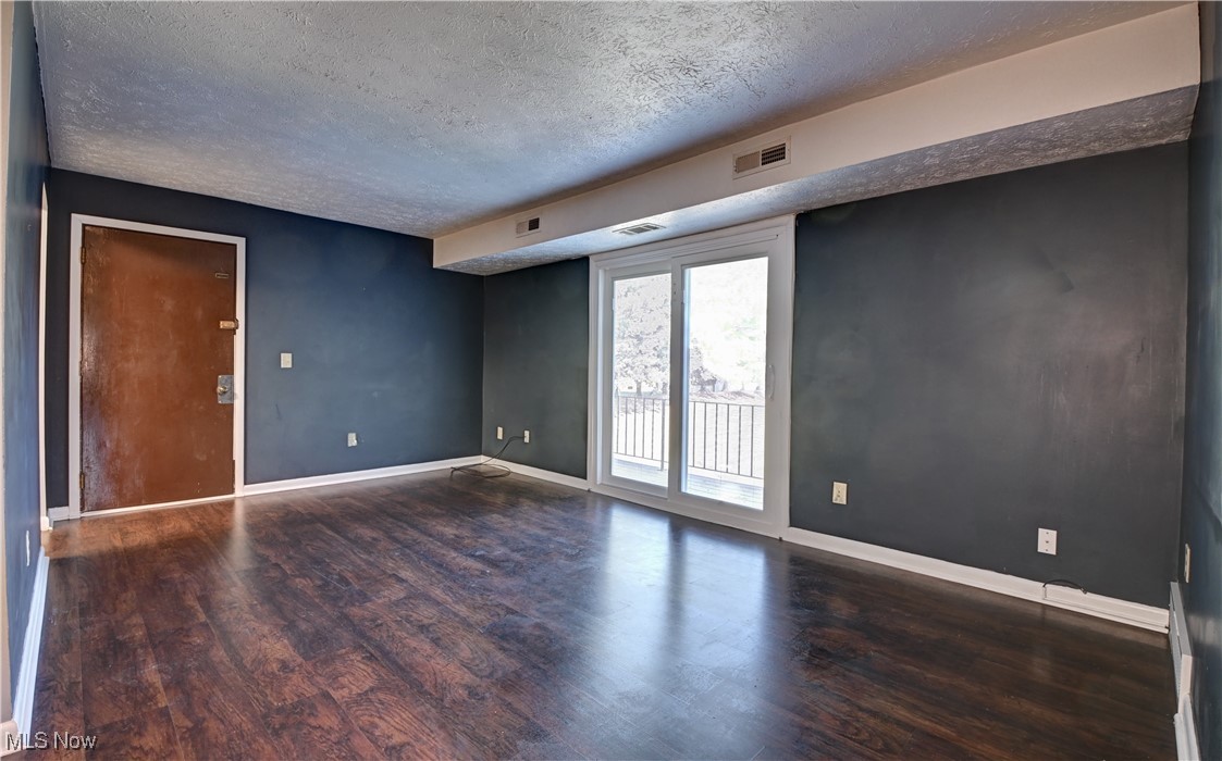 Rolling Meadows Condo - Residential