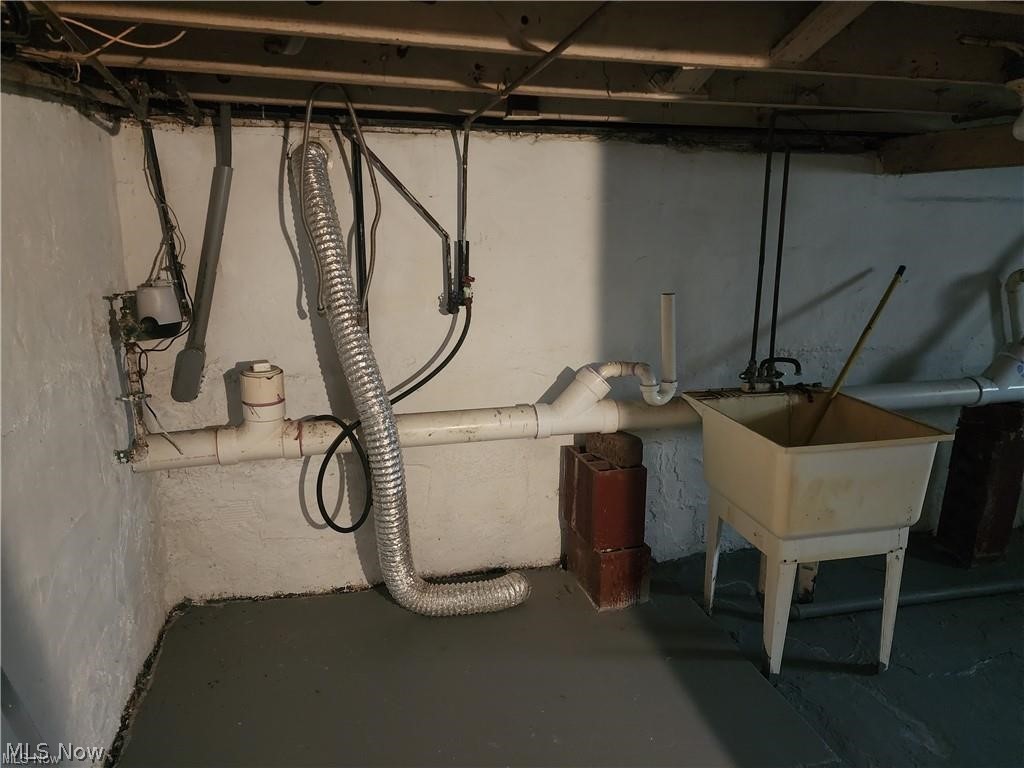 Highland Homes - Residential Lease