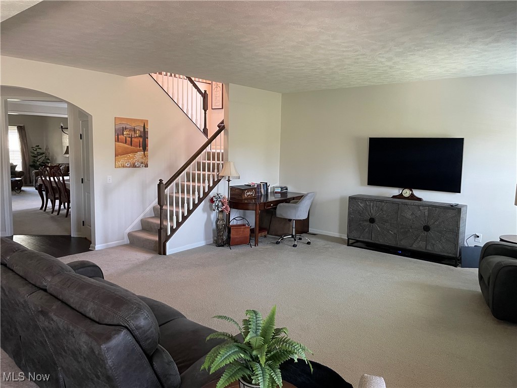 840 Sunrise Circle, Aurora, Ohio image 8