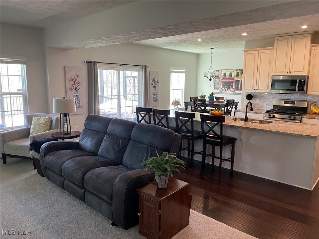 840 Sunrise Circle, Aurora, Ohio image 7