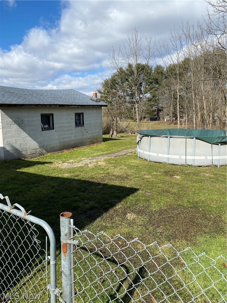 Struthers Add 05 - Residential Lease