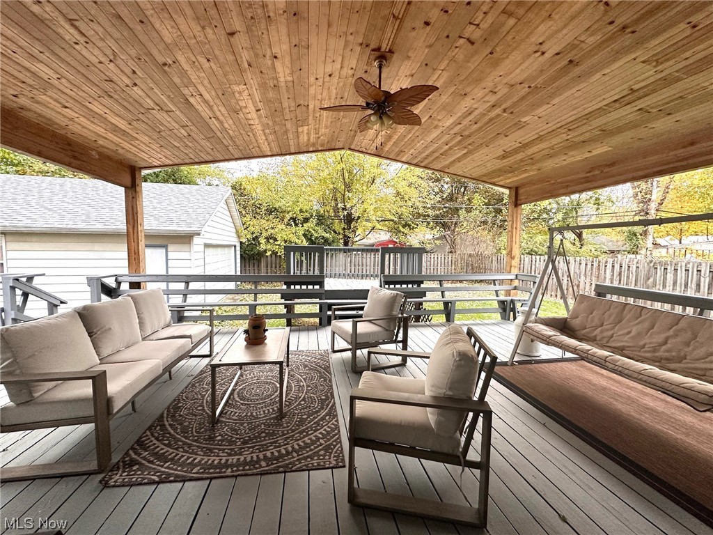 Madison Golf Lakelands - Residential