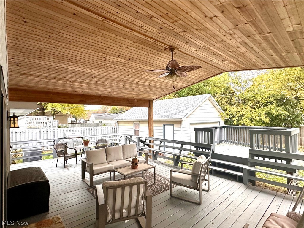 Madison Golf Lakelands - Residential